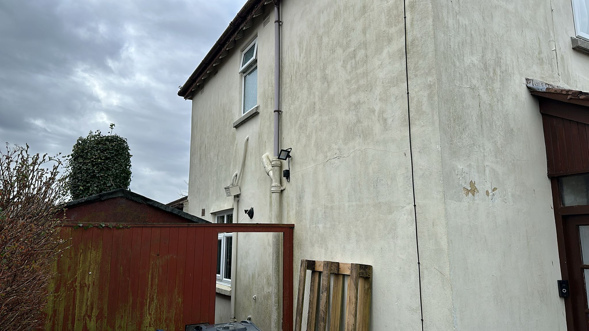 Avoid Water Damage This Season with Proper Gutter Care